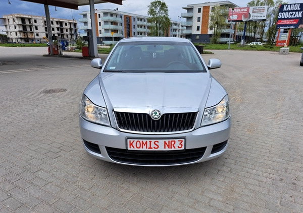 Skoda Octavia cena 22900 przebieg: 257000, rok produkcji 2011 z Szydłowiec małe 407
